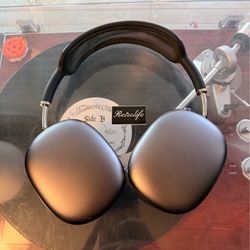 Air Pod Pro Max