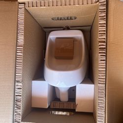1.0 GPF Urinal with Siphon Jet Flush Action in. White