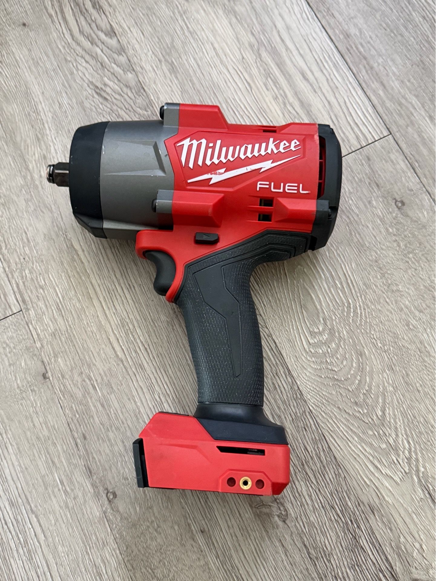 M18 FUEL 18V Lithium-Ion Brushless Cordless 1/2 in. Impact Wrench with Friction Ring (Tool-Only)