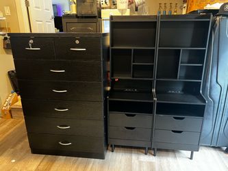 Black Dresser & 2 Black Nightstand