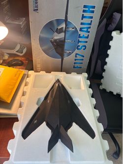 Armour Collection Stealth F-117 Diecast 1/48 scale