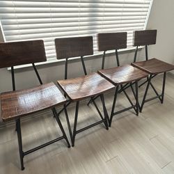 Counter Height Chairs
