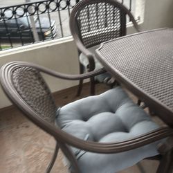 Outdoor Table and 4 Chairs