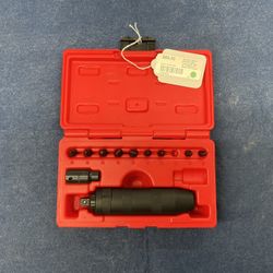 Mac Tools Impact Driver Set (SID13BA) Missing 2 Bits