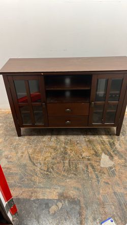Tv stand