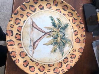 Decorative cheetah and palm tree plate