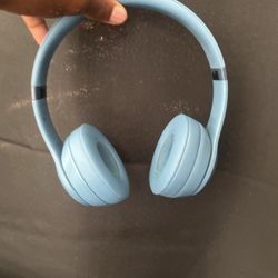 Beats Solo 4