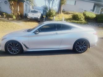Infinity 260s red sport