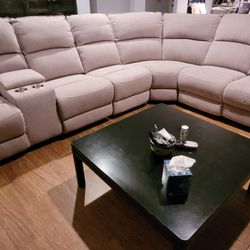 Royston 4-piece Reclining  Sectional Sofa