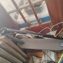 Werhy H6 Scooter $ 150 Works And Power On Needs Brake Line & Charger