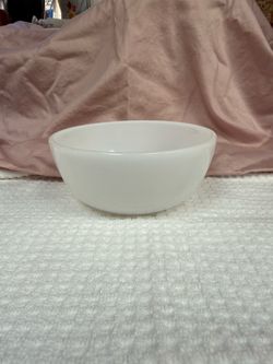 White Milk Glass Bowl – Good Condition