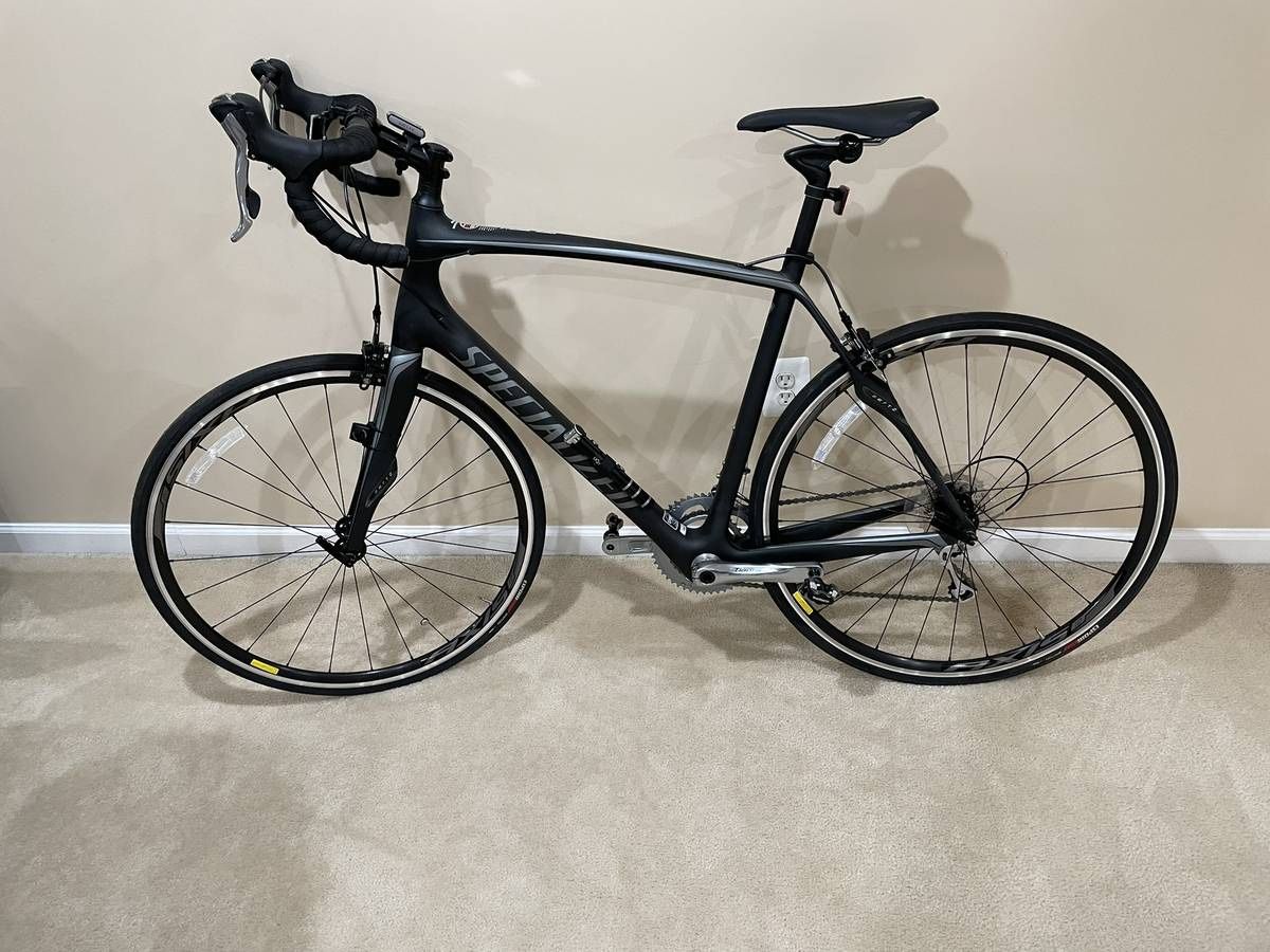 2015 Specialized Roubaix SL4 Road Bike.