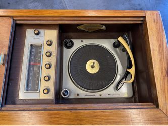 Magnavox Stereophonic High Fidelity