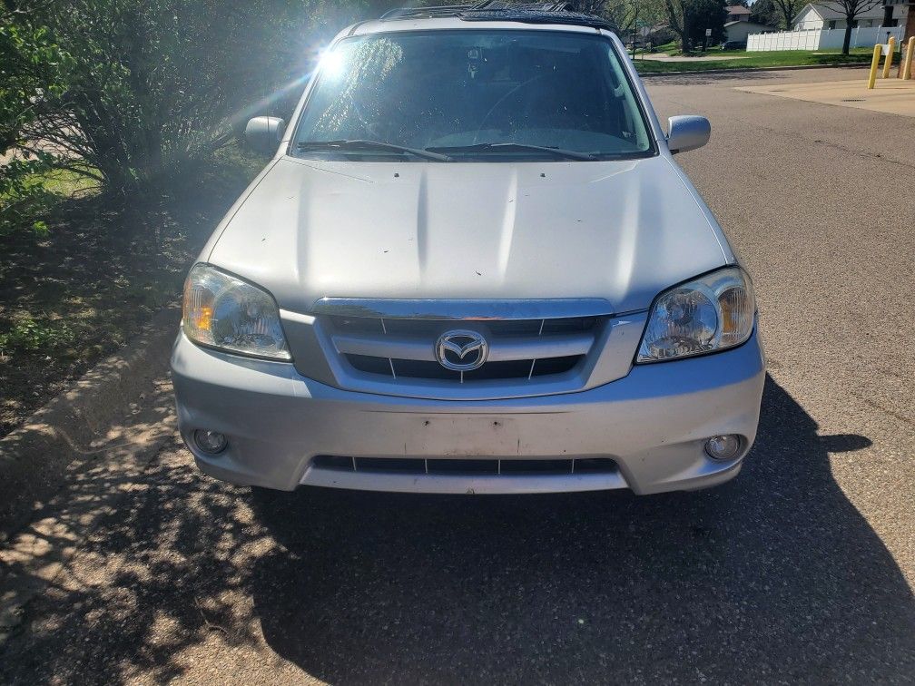 2005 Mazda Tribute