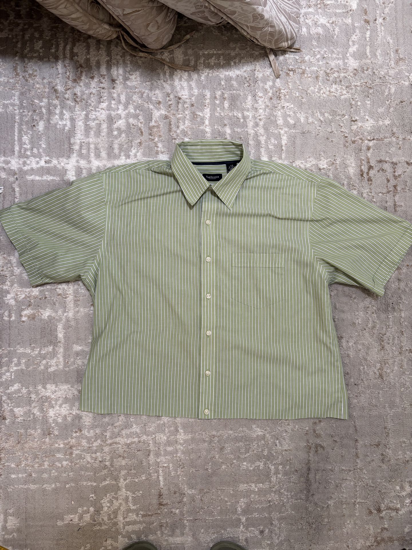 Green Van Heusen striped cropped shirt