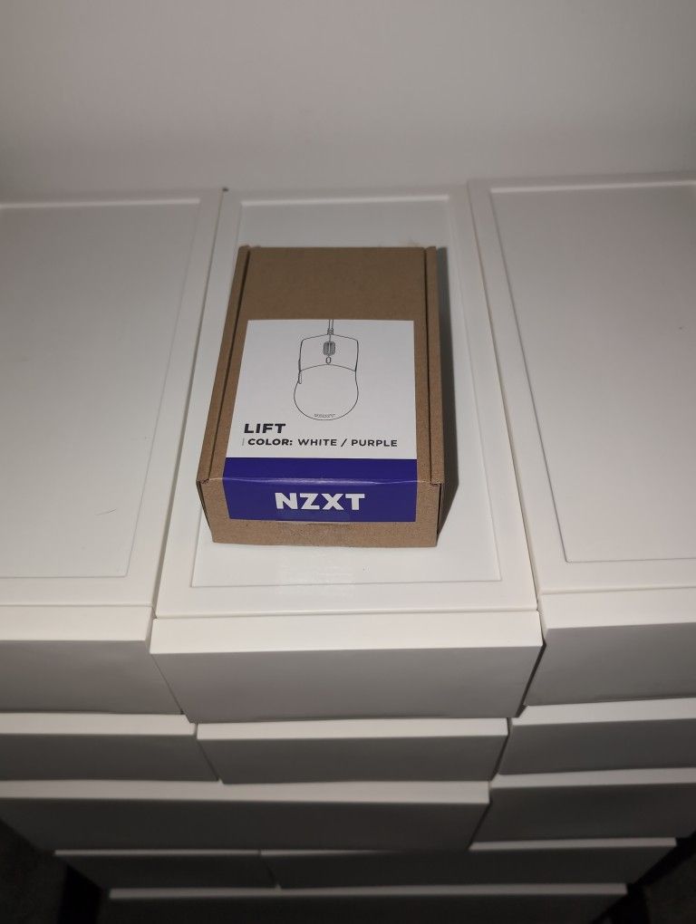 NZXT LIFT