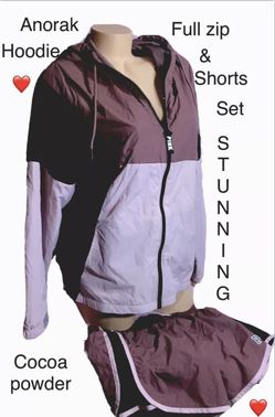 New Victorias secret pink 2pcs set. MSRP $129 HOODIE & SHORTS SET