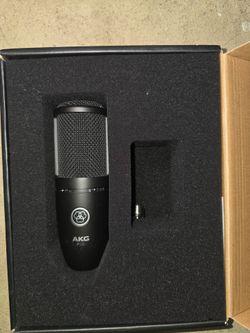 AKG P120 Condenser Microphone MIC ONLY NO CHARGER