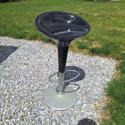 Black Hydraulic Stool / Barstool