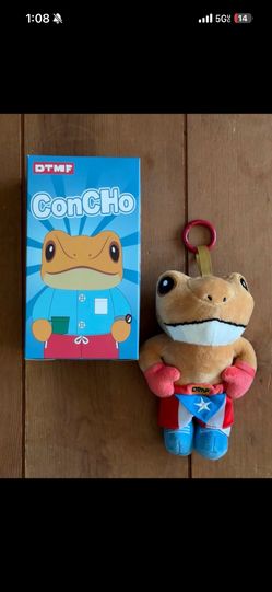 DTMF Boxeador Boxer Bad Bunny Sapo Concho Authentic Plushie Keychain w/ Box