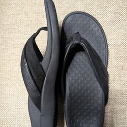 Brand New ew Vionic Tide II Toe Post Sandal Women's Size 8