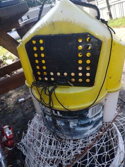 bait holder minnows whatever you want to put in it