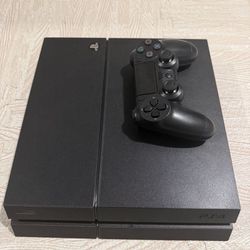 PlayStation 4 500 GB