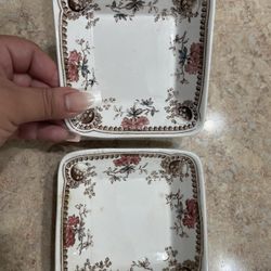 Set Of Two Ceramic Floral Catch All Dishes -2$