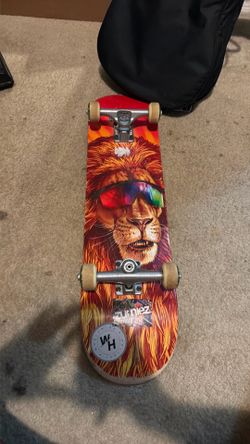 Almost never use skateboard still very grippy need gone ASAP