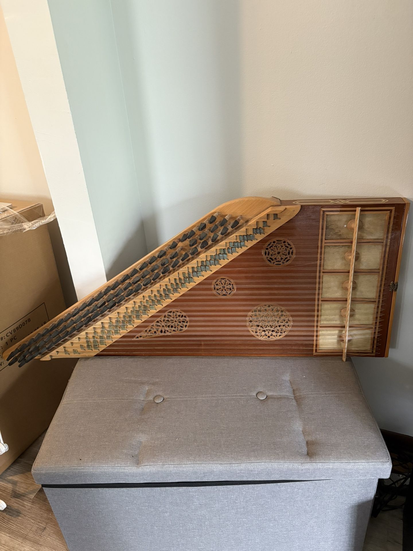 Arabic Qanun – Traditional Middle Eastern String Instrument