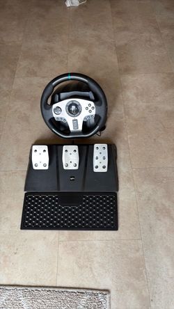 Pxn V9 Gaming Racing Wheel With 3 Pedal Set Only