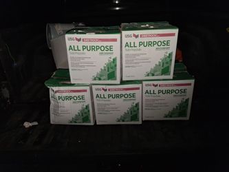 5 boxes of sheetrock mud