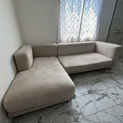 Sectional Couch FREE DELIVER 