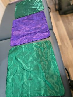 Massage sheet with training