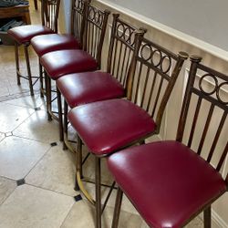 6 Counter-Height swiveling Barstools 