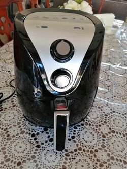 NEVER USED INSIGNIA Air Fryer
