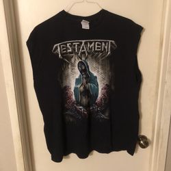 XL Men’s Shirts (And One Size M)