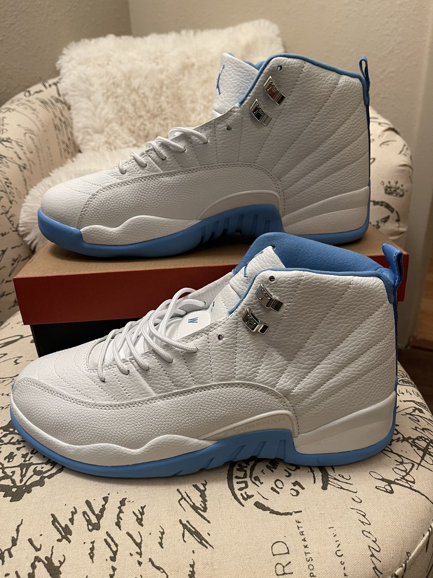Jordan 12 University Blue