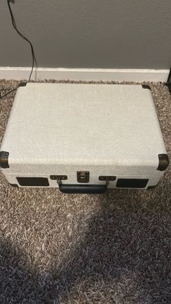 Victrola record player