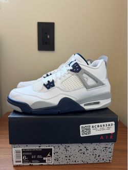 Air Jordan 4 Midnight Navy GS Size 6Y Brand New