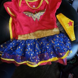 Infant wonder women