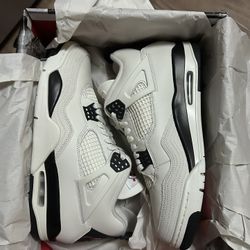 Jordan 4 Flight Club 