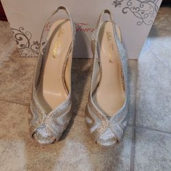 Lulu Townsend Platform Champagne Heels 9m New