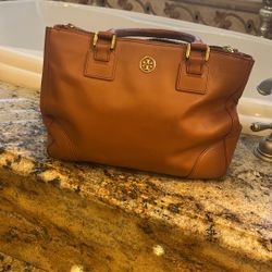 Tory Burch Robinson