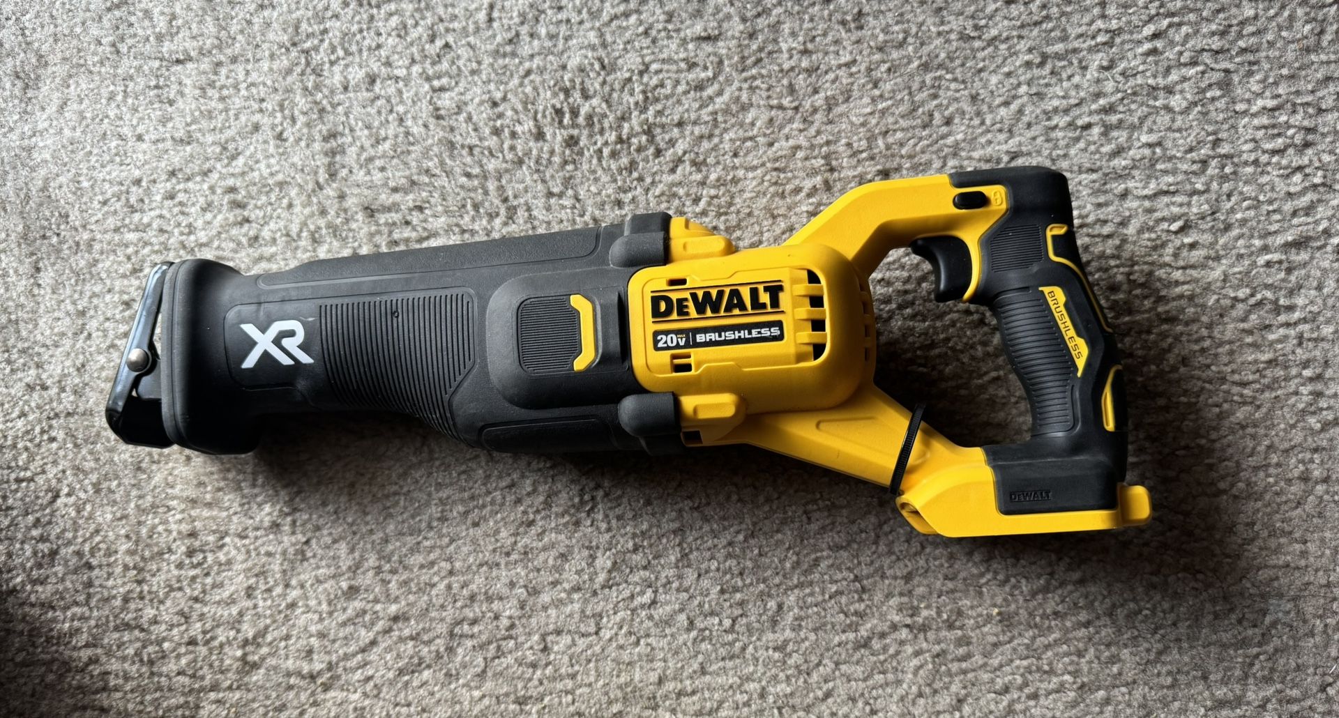 DEWALT 20V MAX XR Reciprocating Saw