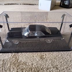 Danbury Mint ACME 1964 Buick Riviera 1/18 Diecast Model W Box & Display Case