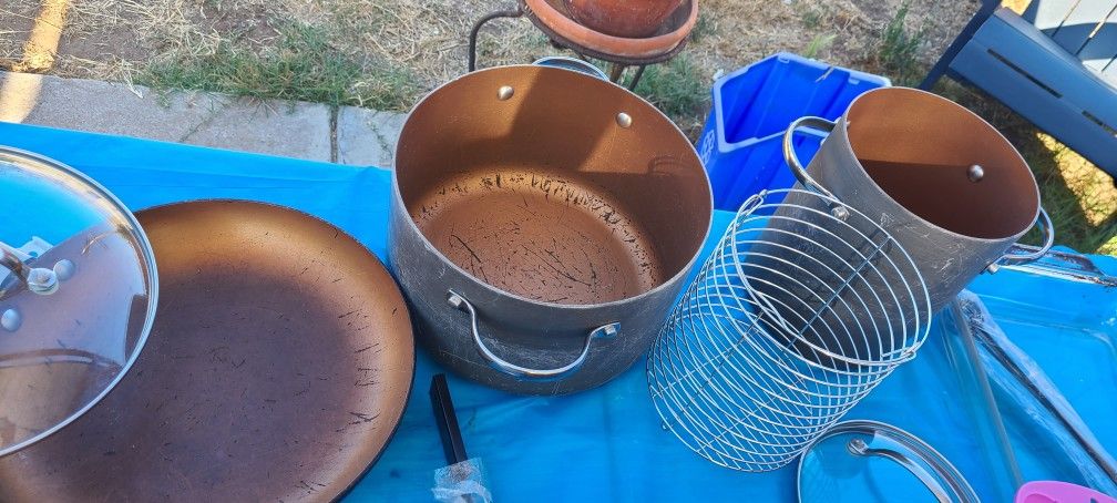 Mixed Kitchen Items