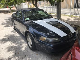 Ford mustang del 2001