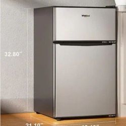 Mini Fridge With Freezer