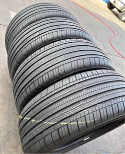 235/45/18 Michelin Selling 4 nearly new tires with 80% tread life remaining.🌟🌟